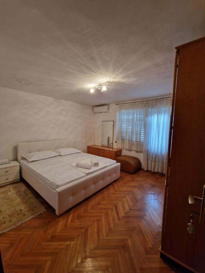 Eros Rooms Сплит Екстериор снимка